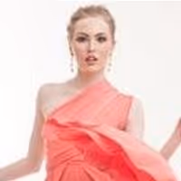 Pia Gladys Launches 2014 Resort Collection
