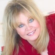 Sally Struthers, Annie Golden & Mary Testa Set for York's CHEER WARS Readings…