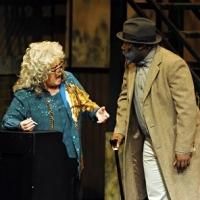 BWW Reviews: THE FULL MONTY with Sally Struthers is a Crowd Pleaser at Riverside…
