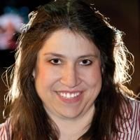 Sheena Metal to Celebrate 20 Years as LA Radio Host at Hollywood Improv, 8/3