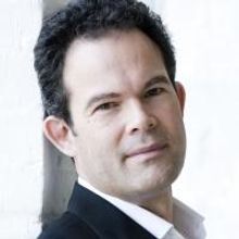 BWW Reviews: Follow the Lieder, Part One--GERALD FINLEY at Carnegie's Zankel Hall