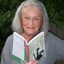 Author Susie Sexton Tours IN in Support of New Paperback SECRETS OF AN OLD…