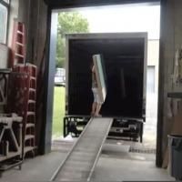 STAGE TUBE: Load-In of Tennessee Rep's THE IMPORTANCE OF BEING EARNEST