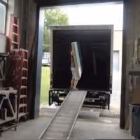 STAGE TUBE: Load-In of Tennessee Rep's THE IMPORTANCE OF BEING EARNEST Video