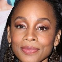 2014 Tony Nominees React - Anika Noni Rose is Playing Pharrell's 'Happy'