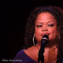 Photo Flash: Broadway at Birdland Features Natalie Douglas