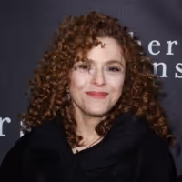 Bernadette Peters Stars in Amazon's Dramatic Comedy MOZART IN THE JUNGLE, Premiering…