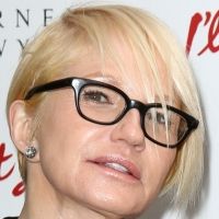 Tony Award Winner Ellen Barkin to Tie the Knot; Met Fiance at Clooney Wedding