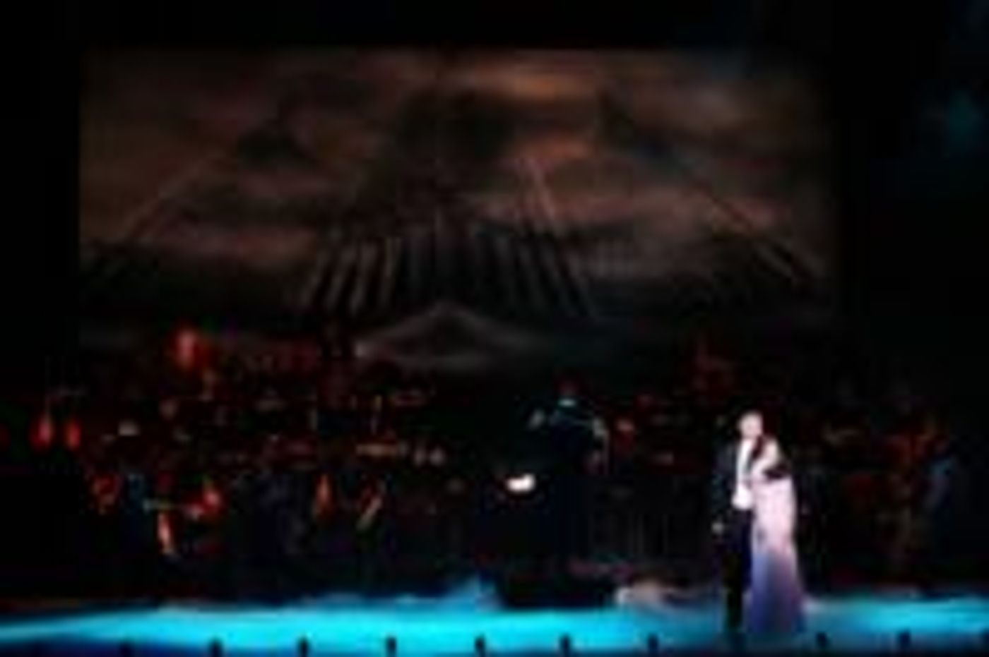 Photo-Coverage-DAS-PHANTOM-DER-OPER-Premiere-im-RONACHER-Wien-20000101