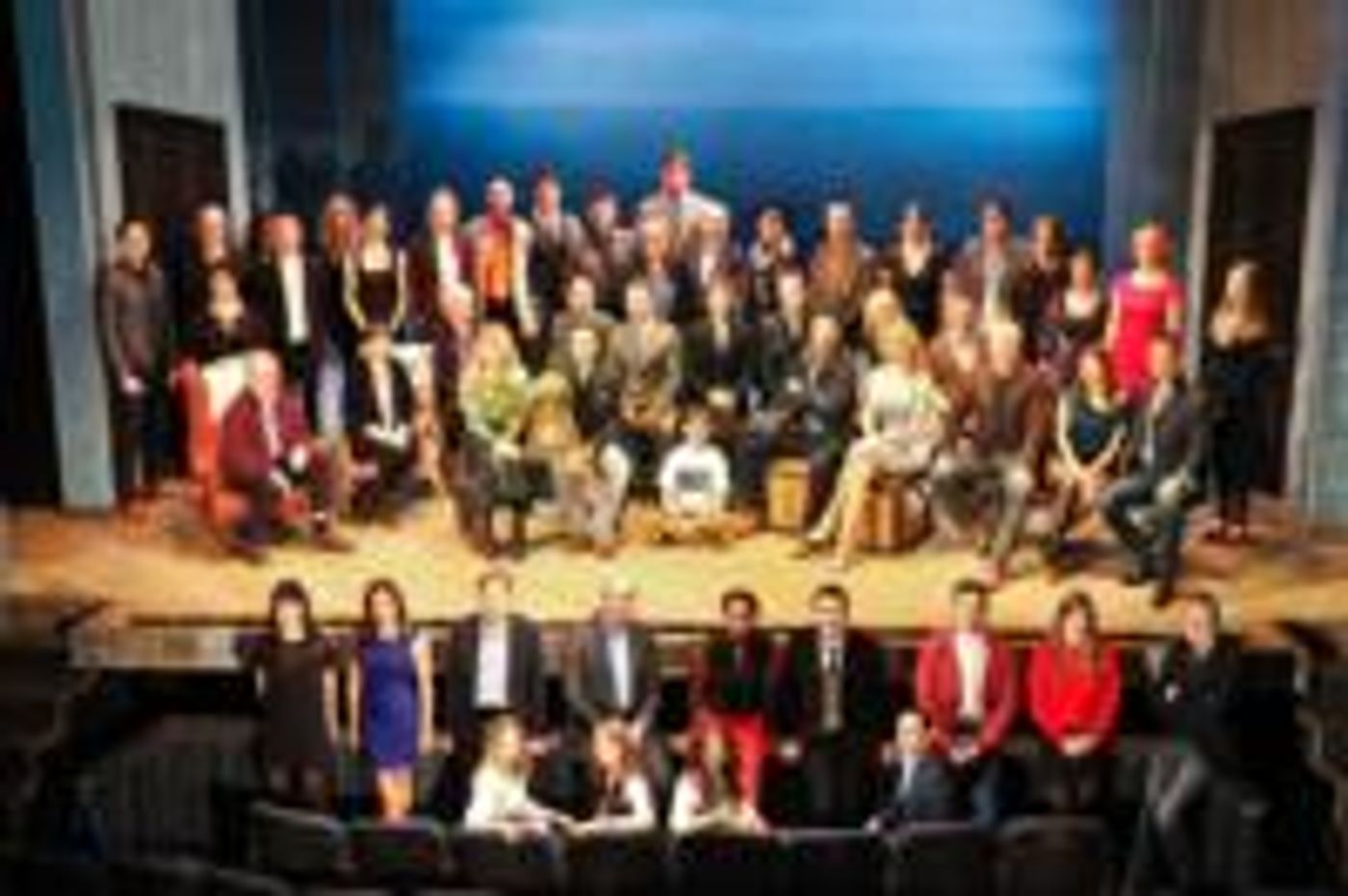 Photo-Coverage-Olivier-Nominees-Celebrate-20000101