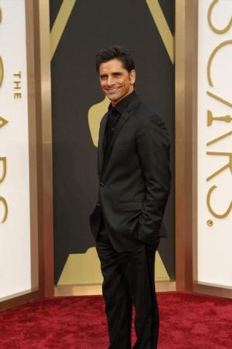 Photo Flash: John Stamos Visits FULL HOUSE Location; Fans Don't Notice — photo 1 of 2