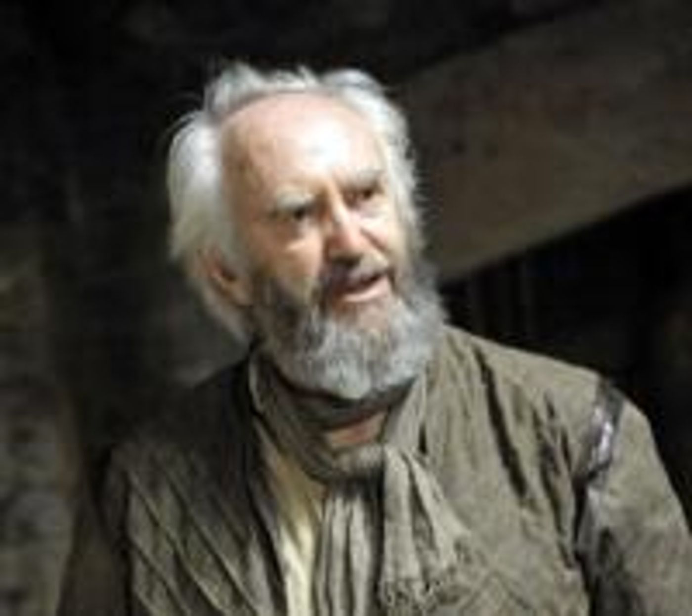 Photo-Flash-Jonathan-Pryce-and-More-in-Michael-Attenboroughs-KING-LEAR-at-the-Almeida-20000101