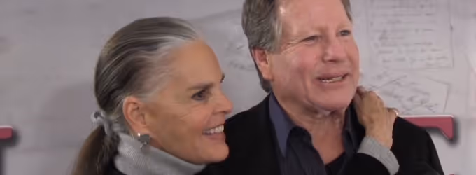 TV: Ali MacGraw and Ryan O'Neal Prep to Tour the Country in LOVE LETTERS! Video