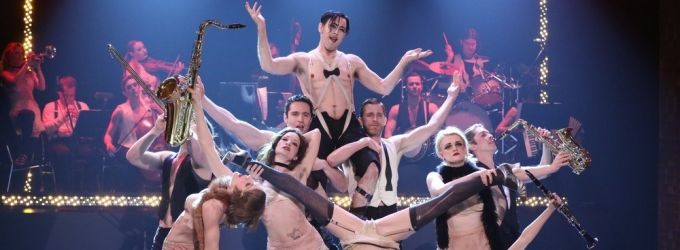 VIDEO: Alan Cumming & the Cast of CABARET Perform 'Willkommen' on 'Fallon' Video