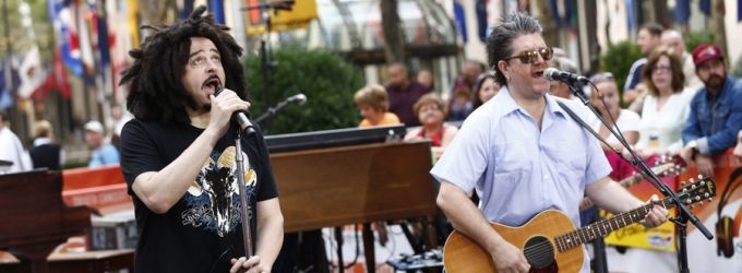 VIDEO: Counting Crows Perform 'Mr. Jones', New Single 'Earthquake' on TODAY Video