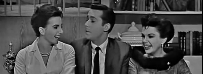 VIDEO: BWW's 12 Days of Christmas with Guest Editor Richard Jay-Alexander; Day 9… Video