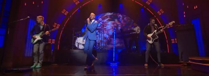 VIDEO: Neon Trees Perform 'Text Me in the Morning' on LATE NIGHT Video