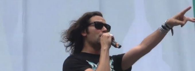 TV: He's Back! Constantine Maroulis Returns to ROCK OF AGES in Bryant Park! Video