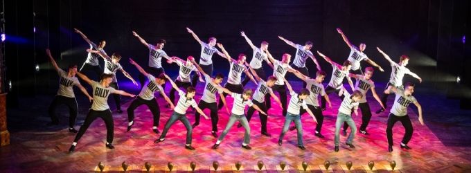 TV: Billys Unite! 25 Former Stars Return to West End BILLY ELLIOT Broadcast - Watch… Video