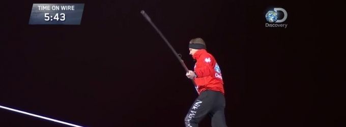 VIDEO: Watch Blindfolded Nik Wallenda Live Tightrope Walk; Find Out Next Planned… Video