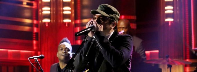 VIDEO: Jimmy Fallon Steps In for Injured Musical Guest Bono on TONIGHT SHOW Video