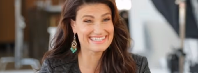 STAGE TUBE: Idina Menzel Talks HOLIDAY WISHES Album, Funniest Moments on Stage &… Video