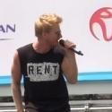 TV: RENT's Anthony Federov, Sean Michael Murray & Emma Hunton Perform at Broadway in…