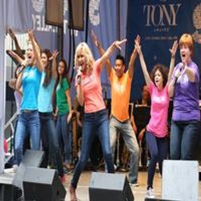 TV: MAMMA MIA! Cast Discos into Shubert Alley!