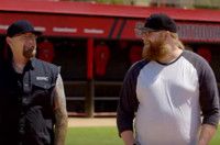 VIDEO: Sneak Peek - New Series SMARTEST GUY IN THE ROOM, Premiering Tonight