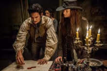 VIDEO: Sneak Peek - Flint & The Warus Crew Are Stranded on Next BLACK SAILS