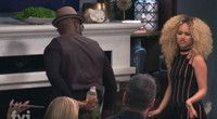 VIDEO: Sneak Peek - Taye Diggs Twerks for His Martini on Tonight's KOCKTAILS WITH…
