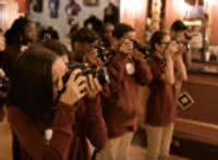 STAGE TUBE: FINDING NEVERLAND & Canon Welcome Bronx Student Photographers to Broadway Video