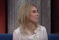 VIDEO: Zosia Mamet Explains Difference Between Sex & Pretend Sex on LATE SHOW Video