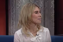 VIDEO: Zosia Mamet Explains Difference Between Sex & Pretend Sex on LATE SHOW