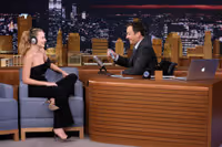 VIDEO: Margot Robbie Takes 'The Whisper Challenge' on TONIGHT Video
