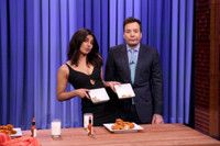 VIDEO: Priyanka Chopra & Jimmy Have Wing-Eating Contest on TONIGHT