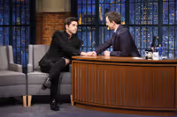 VIDEO: John Stamos Reads Negative FULLER HOUSE Reviews on 'Late Night'
