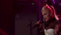 VIDEO: Gwen Stefani Performs 'Make Me Like You' on LATE LATE Video