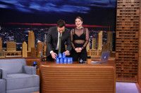 VIDEO: Melissa Benoist Shows Off Cup-Stacking Super Powers on TONIGHT