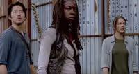 VIDEO: Watch Sneak Peeks at Final 2 Episodes of This Season's THE WALKING DEAD Video