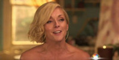 VIDEO: Ellie Kemper & Jane Krakowski Go Behind-the-Scenes of 'KIMMY SCHMIDT'