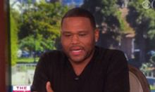 VIDEO: Anthony Anderson Explains Why He Was Kicked Out of The White House!