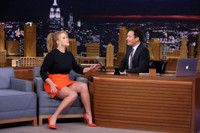 VIDEO: Amy Schumer Addresses Glamour's 'Plus-Size' Controversy on TONIGHT