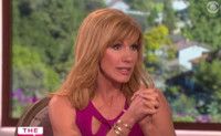 VIDEO: Leeza Gibbons Says Kelly Ripa Was Blindsided by Strahan's Departure