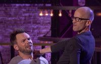 VIDEO: Sneak Peek - 'Community' Stars Reunite on This Week's LIP SYNC BATTLE