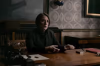 VIDEO: Sneak Peek - Vanessa Dives into Dr. Seward's Past on Next PENNY DREADFUL Video