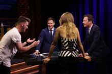 VIDEO: Gigi Hadid, Andy Samberg & More Play 'Catchphrase' on TONIGHT