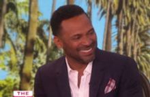 VIDEO: Mike Epps Talks New Family Sitcom ‘Uncle Buck’ on THE TALK