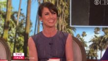 VIDEO: ‘UnREAL’ Star Constance Zimmer Talks Early Years With Benicio Del Toro on THE…
