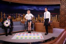 VIDEO: Kristen Stewart Plays Jello-O Shot Twister on TONIGHT SHOW